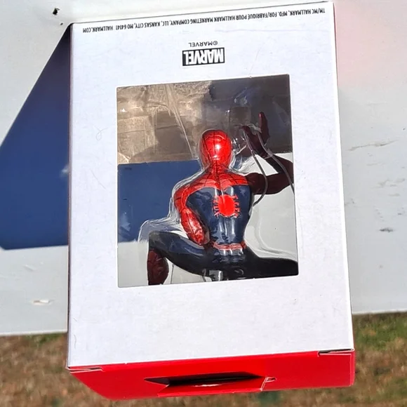 Marvel Spider-Man Hallmark Christmas Tree Ornaments 2 1/2" - Picture 4 of 5